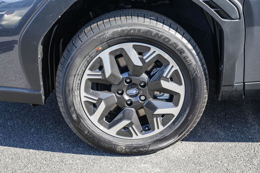 2026 Subaru FORESTER Standard Model