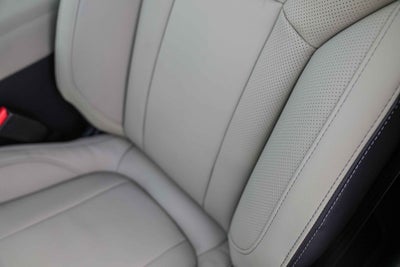 2025 Subaru ASCENT Limited 8 - Passenger