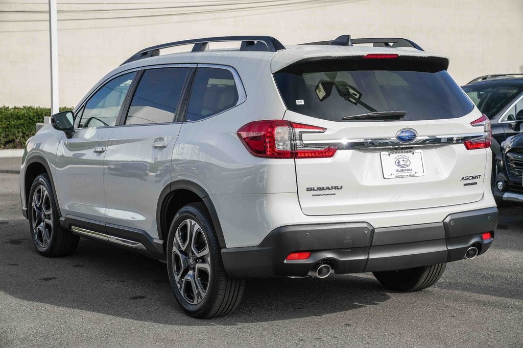 2025 Subaru ASCENT Limited 8 - Passenger