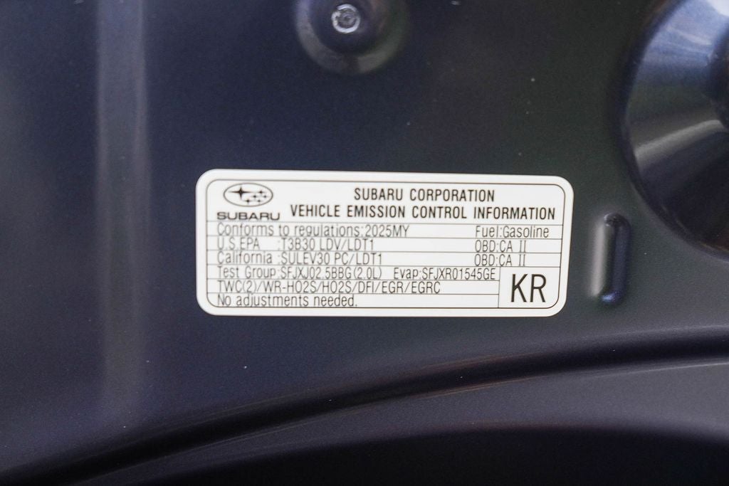 2025 Subaru IMPREZA Base