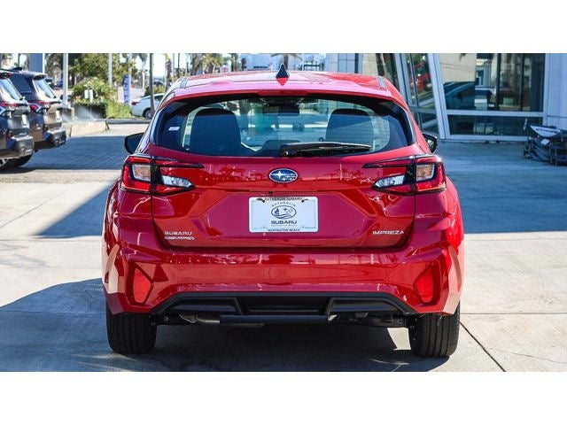 2025 Subaru IMPREZA Base