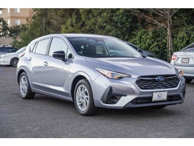2025 Subaru IMPREZA Base