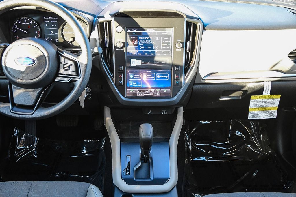 2025 Subaru FORESTER Base