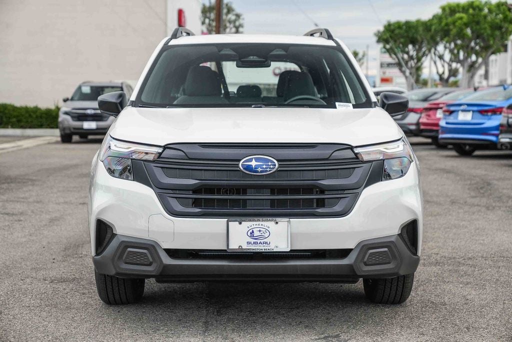 2025 Subaru FORESTER Base