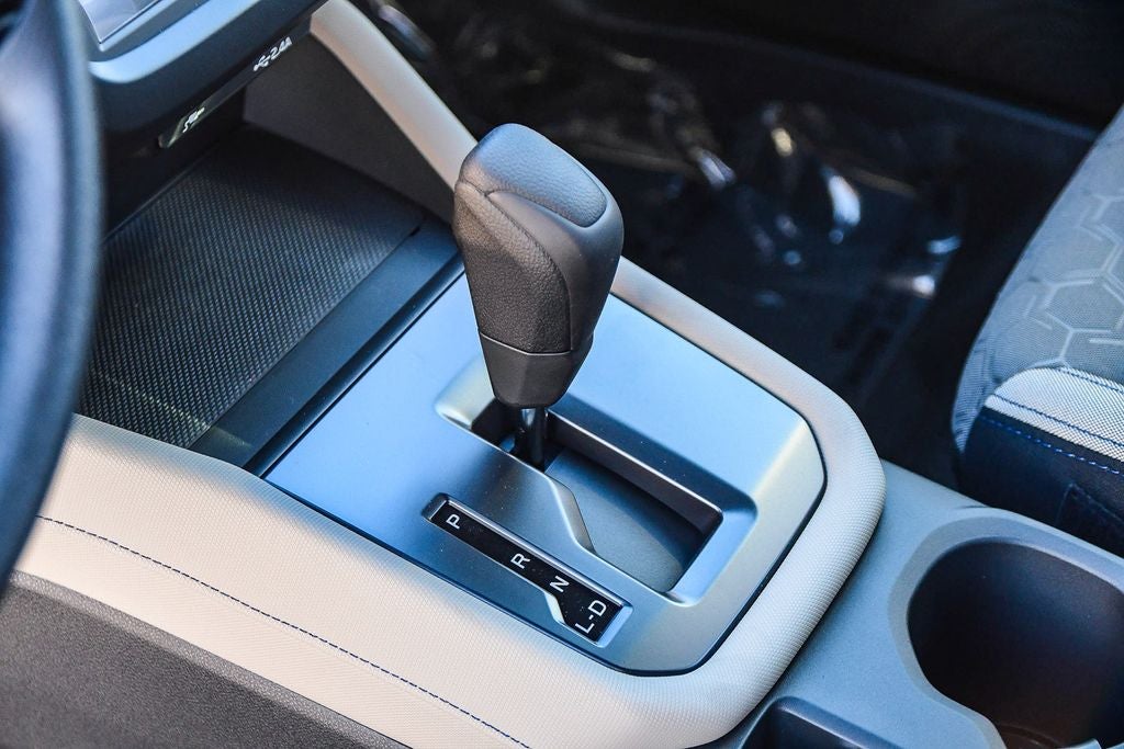 2025 Subaru FORESTER Base