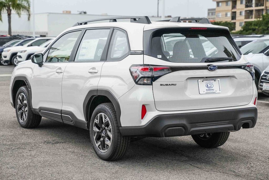2025 Subaru FORESTER Base