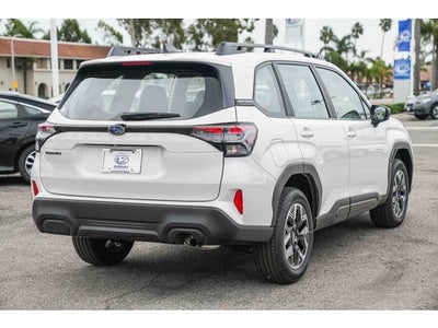 2025 Subaru FORESTER Base