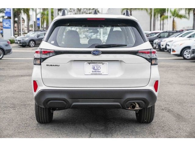 2025 Subaru FORESTER Base