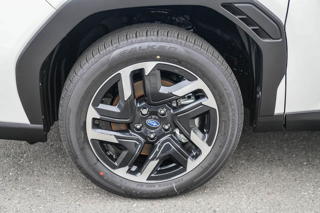 2025 Subaru FORESTER Limited Hybrid