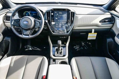 2025 Subaru FORESTER Limited Hybrid