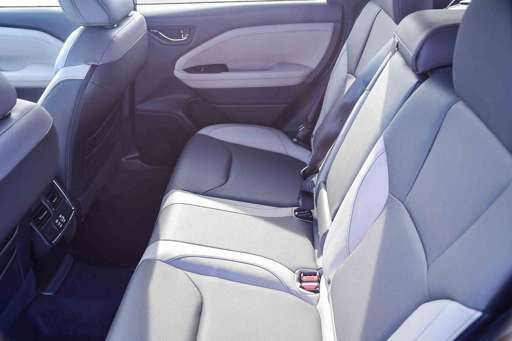 2025 Subaru FORESTER Limited Hybrid