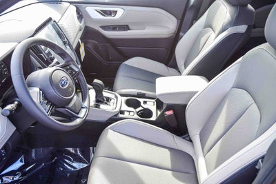 2025 Subaru FORESTER Limited Hybrid