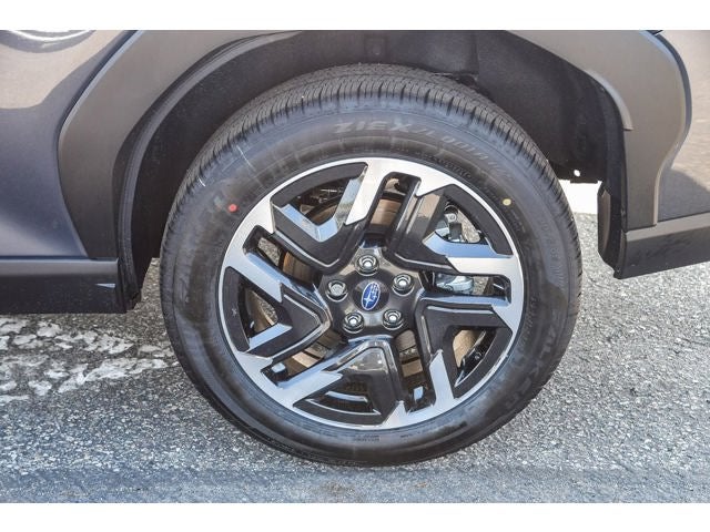 2025 Subaru FORESTER Limited Hybrid