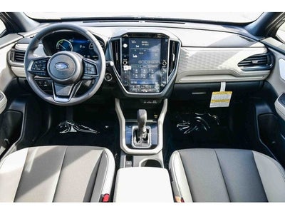 2025 Subaru FORESTER Limited Hybrid