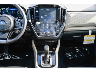 2025 Subaru FORESTER Limited Hybrid