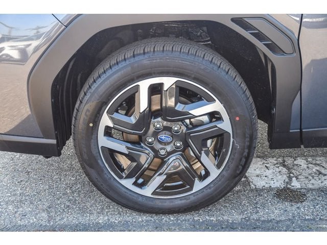 2025 Subaru FORESTER Limited Hybrid