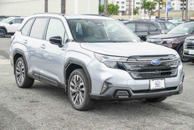 2025 Subaru FORESTER Touring Hybrid