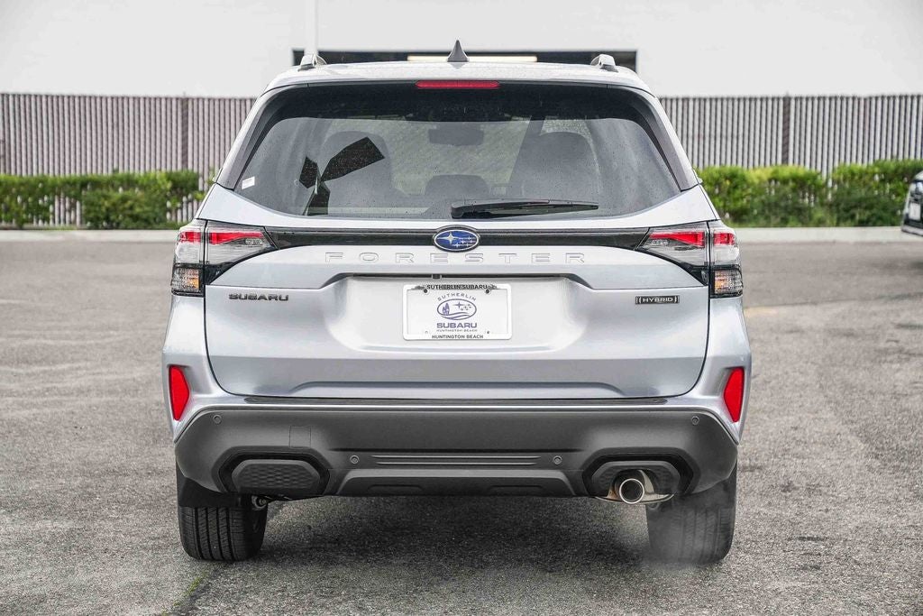 2025 Subaru FORESTER Touring Hybrid