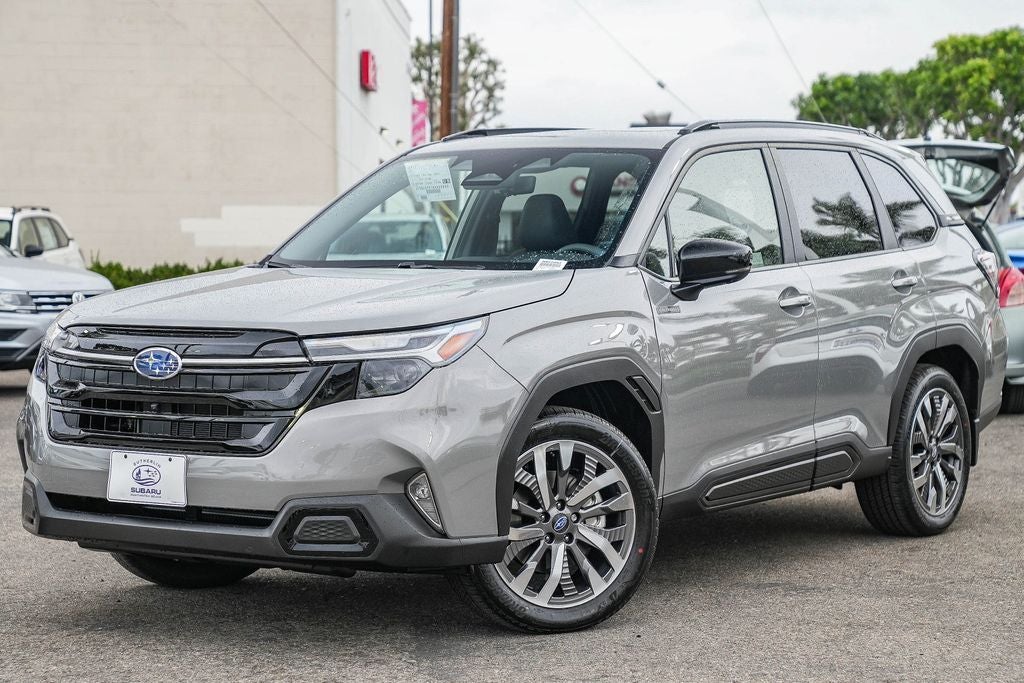 2025 Subaru FORESTER Touring Hybrid