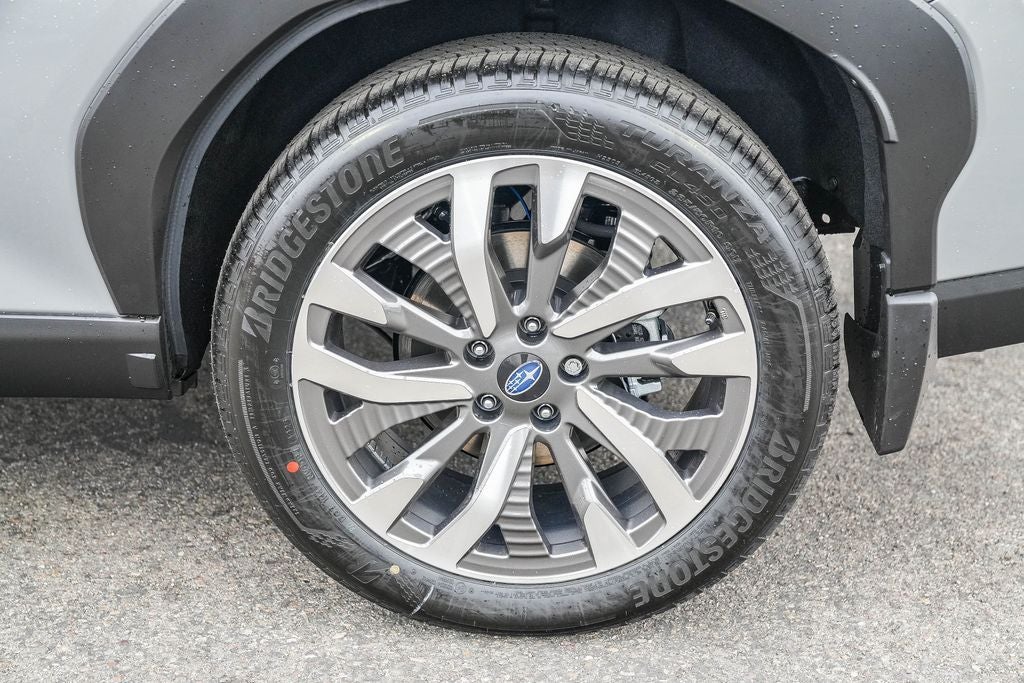 2025 Subaru FORESTER Touring Hybrid