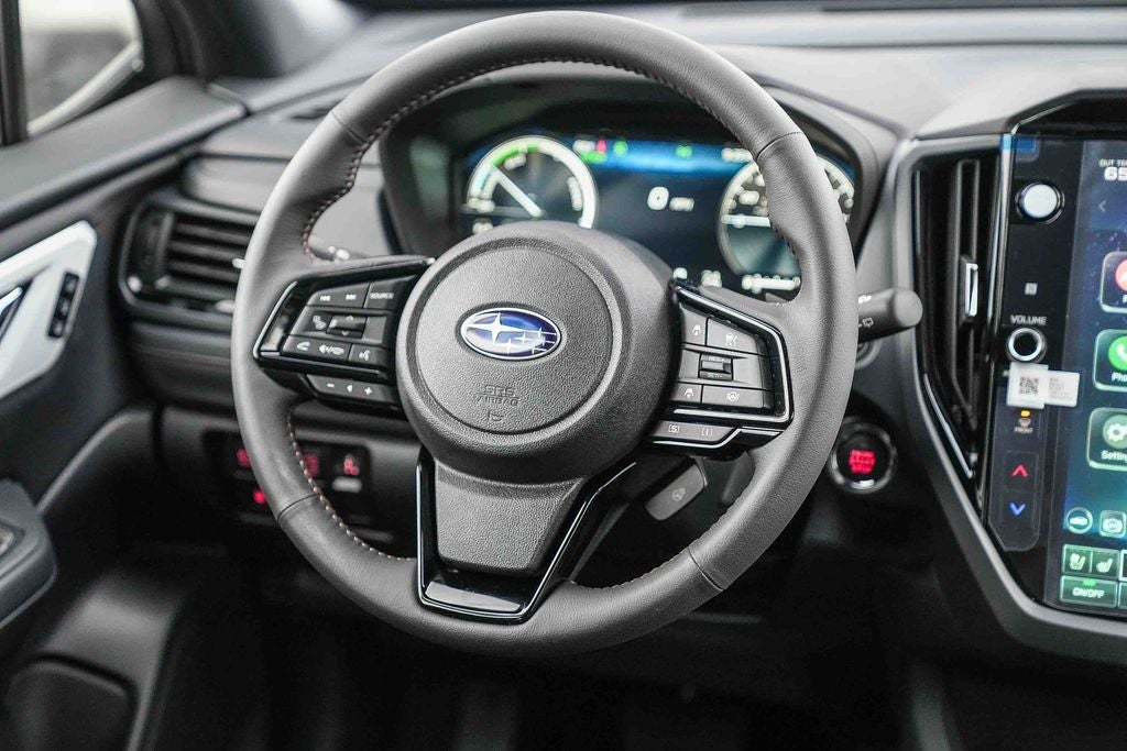 2025 Subaru FORESTER Touring Hybrid