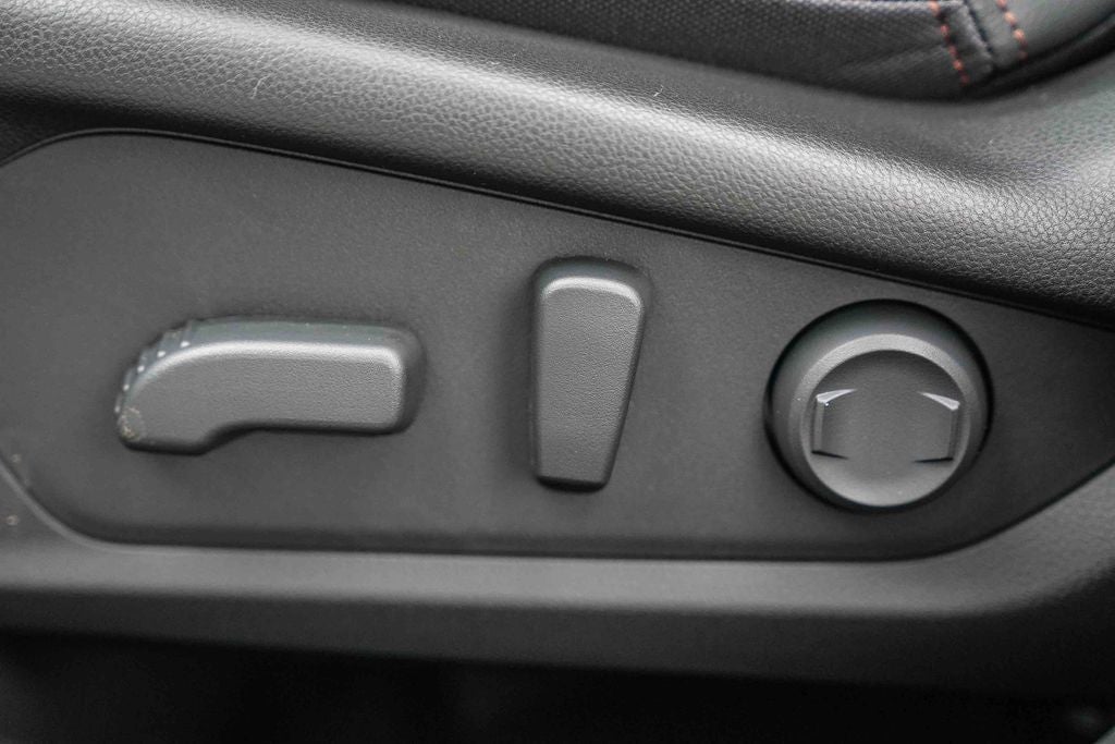 2025 Subaru FORESTER Touring Hybrid