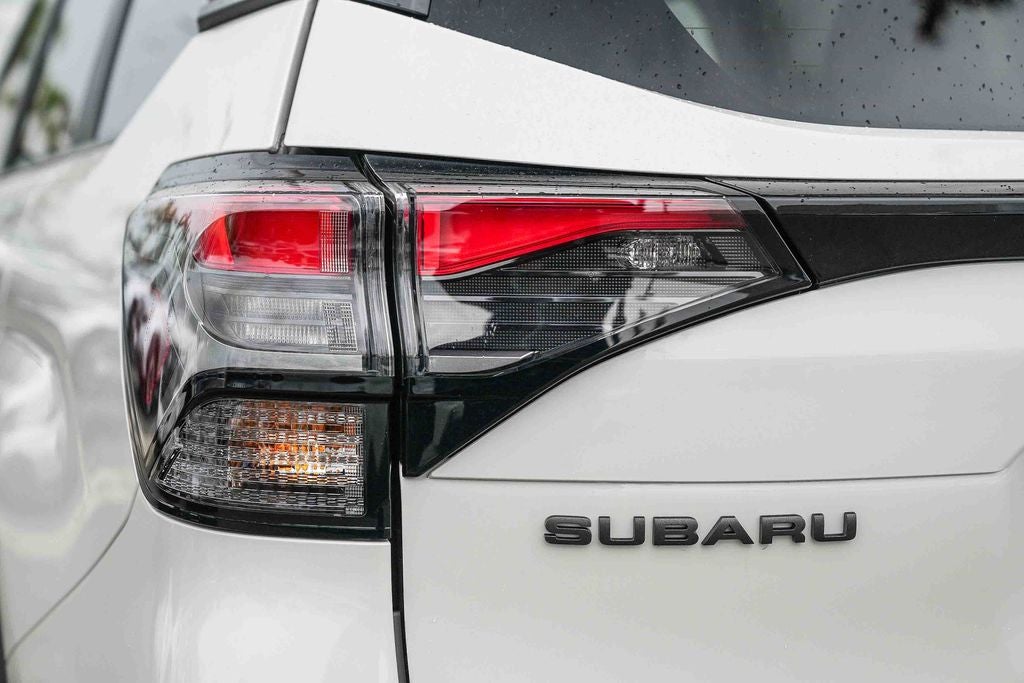 2025 Subaru FORESTER Touring Hybrid
