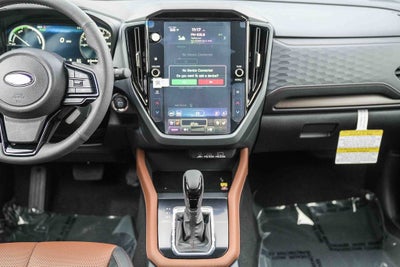 2025 Subaru FORESTER Touring Hybrid