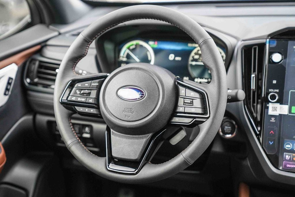 2025 Subaru FORESTER Touring Hybrid