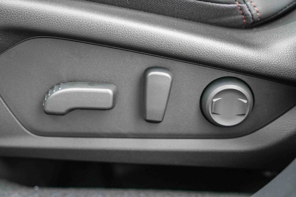 2025 Subaru FORESTER Touring Hybrid