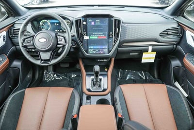 2025 Subaru FORESTER Touring Hybrid