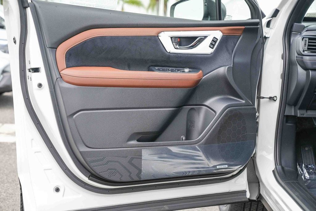 2025 Subaru FORESTER Touring Hybrid