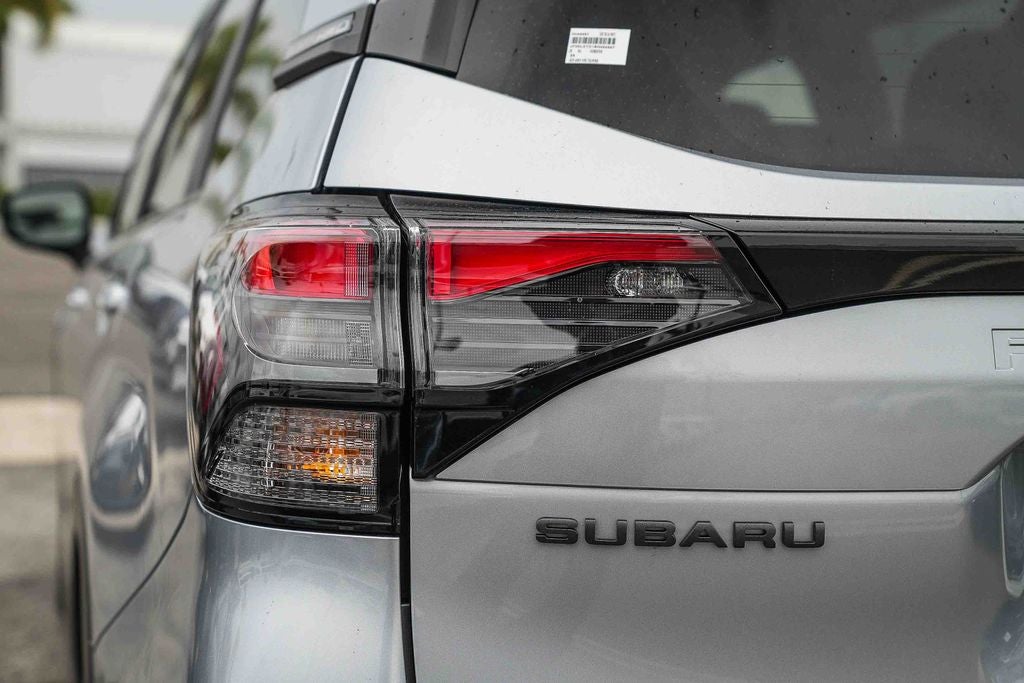 2025 Subaru FORESTER Touring Hybrid