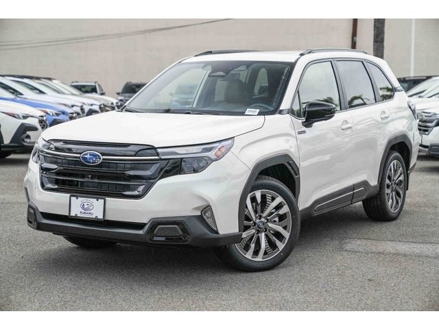 2025 Subaru FORESTER Touring Hybrid