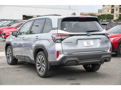 2025 Subaru FORESTER Touring Hybrid