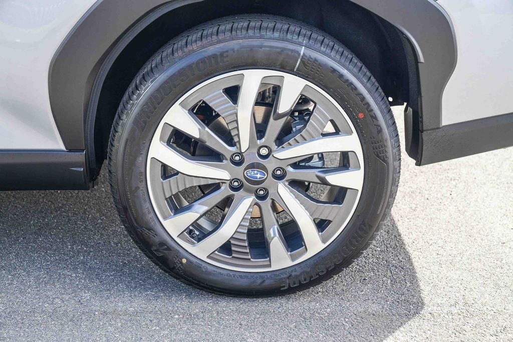 2025 Subaru FORESTER Touring Hybrid