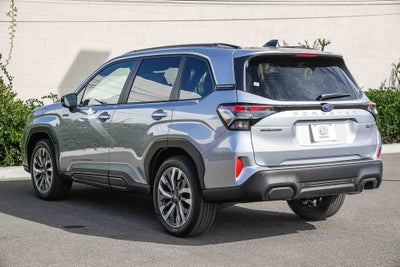 2025 Subaru FORESTER Touring Hybrid