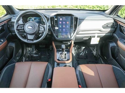 2025 Subaru FORESTER Touring Hybrid