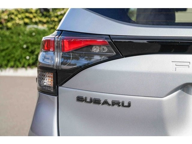 2025 Subaru FORESTER Touring Hybrid