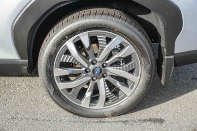 2025 Subaru FORESTER Touring Hybrid