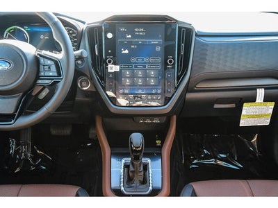 2025 Subaru FORESTER Touring Hybrid