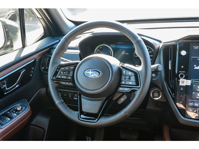 2025 Subaru FORESTER Touring Hybrid