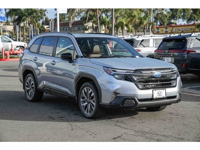 2025 Subaru FORESTER Touring Hybrid