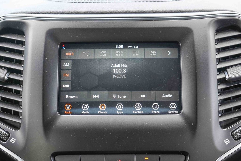 2021 Jeep Cherokee Latitude Lux