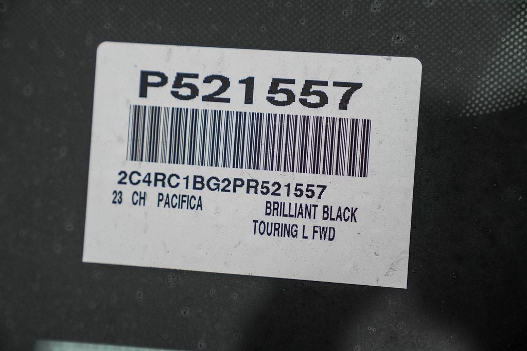 2023 Chrysler Pacifica Touring L