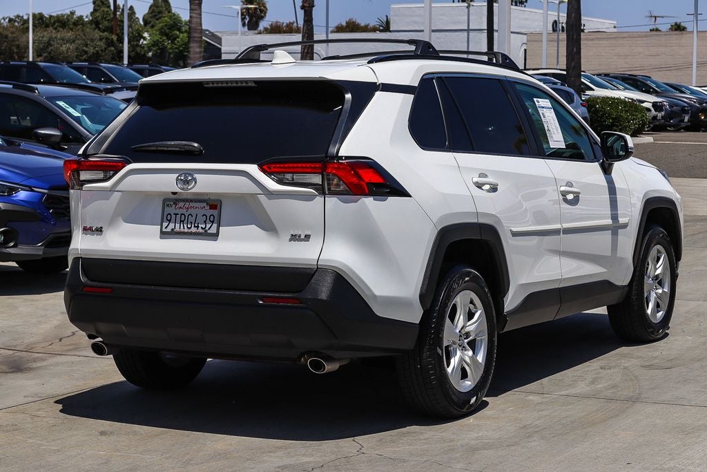 2021 Toyota RAV4 XLE