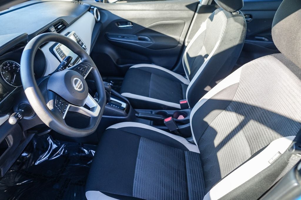 2022 Nissan Versa 1.6 SV