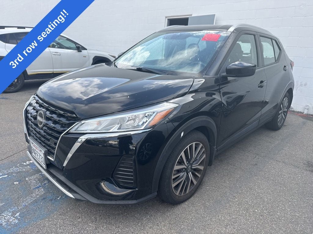 2022 Nissan Kicks SV