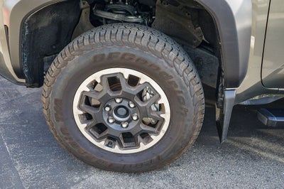 2025 Toyota Tacoma TRD Off-Road