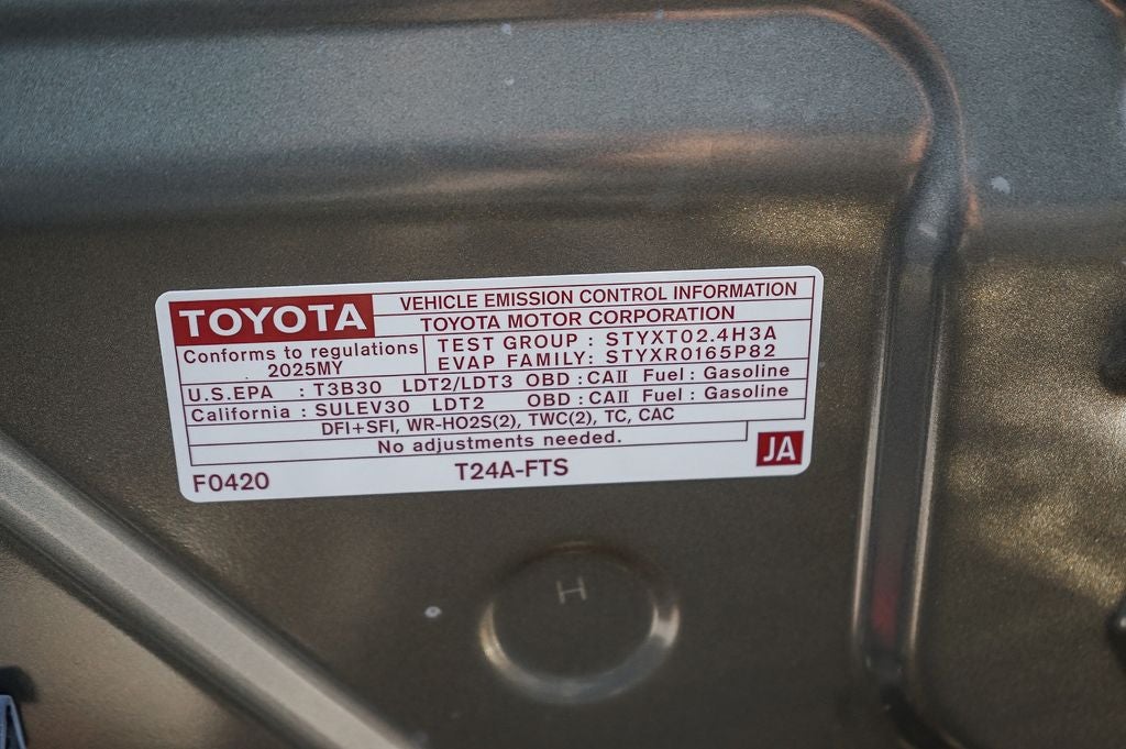 2025 Toyota Tacoma TRD Off-Road